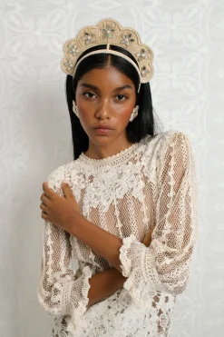 Cloud Shaped Iraca Stars Mirror & Pearls Headpiece