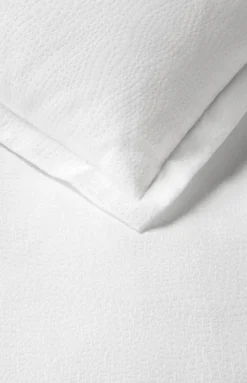 Cobblestones Coverlet in White