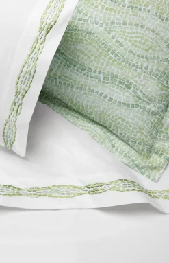 Cobblestones Flat Sheet in White & Green