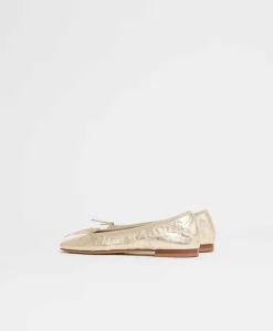 Dance Ballerina in Crinkled Gold