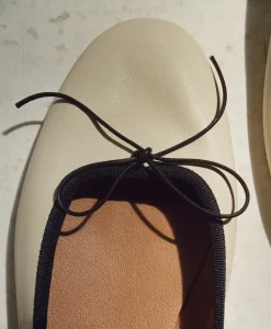 Dance Ballerina in Jasmine/Midnight