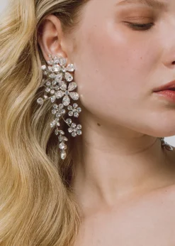 Darianna Earrings in Crystal