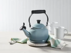 Demi Kettle in Sea Salt
