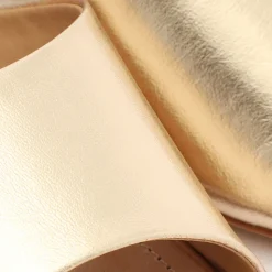 Dethalia Leather Sandal