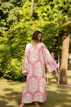 Doha Caftan in Pink Bouquet
