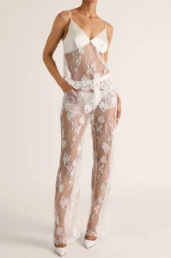 Dominique Cami in Ivory