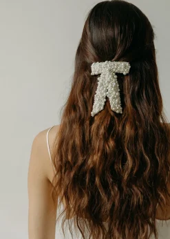 Donna Pearl Bow Barrette