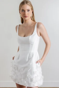 Donni Dress in White