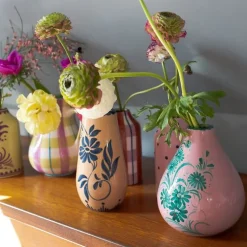 Drop It Like It's Hot Vase In Lilac & Green Floral Design