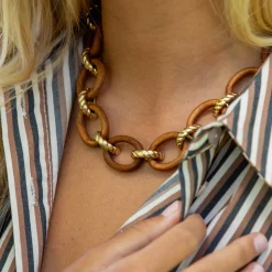 Earth Goddess Link Necklace in Teak