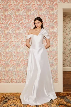 Edith White Silk Asymmetric Drape Shoulder Gown