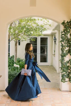 Effortlessly Elegant Gown in Classic Navy