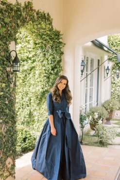 Effortlessly Elegant Gown in Classic Navy