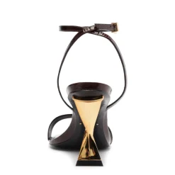 Elisha Sandal in Maplewood