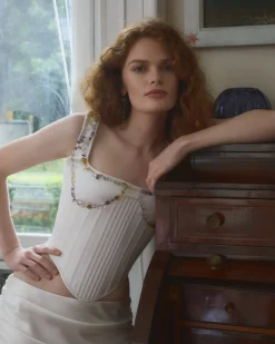 Elizabethan Wave Set