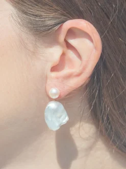 Emilia Earrings in White