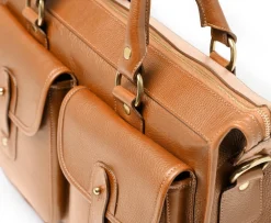 Examiner No. 5 in Vintage Leather