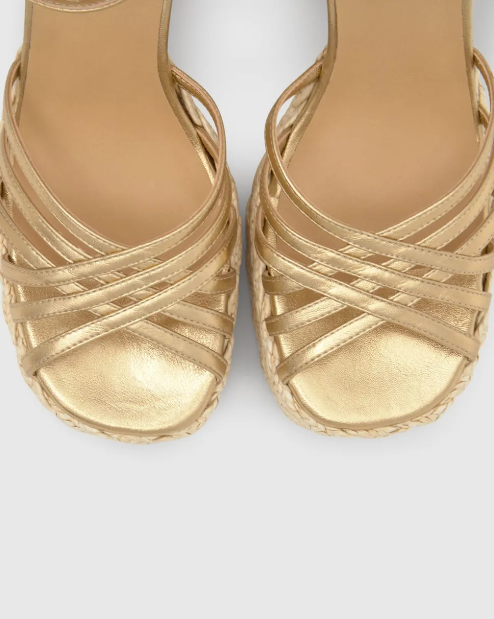 Farah in Gold Leather