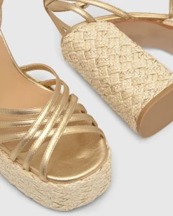 Farah in Gold Leather