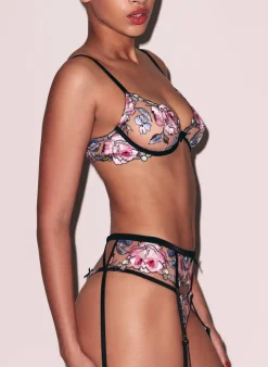 Fidelia Embroidery Garter Belt