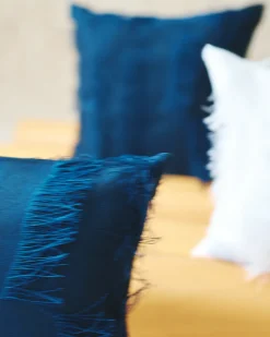 Fil-Coupé Throw Pillow