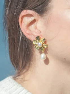 Flora Earrings in White