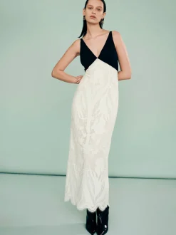 Floral Embroidered Tulle V Neck Sheath Dress in Black & Ivory