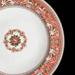 Florentine Salmon Rim Soup 8.9