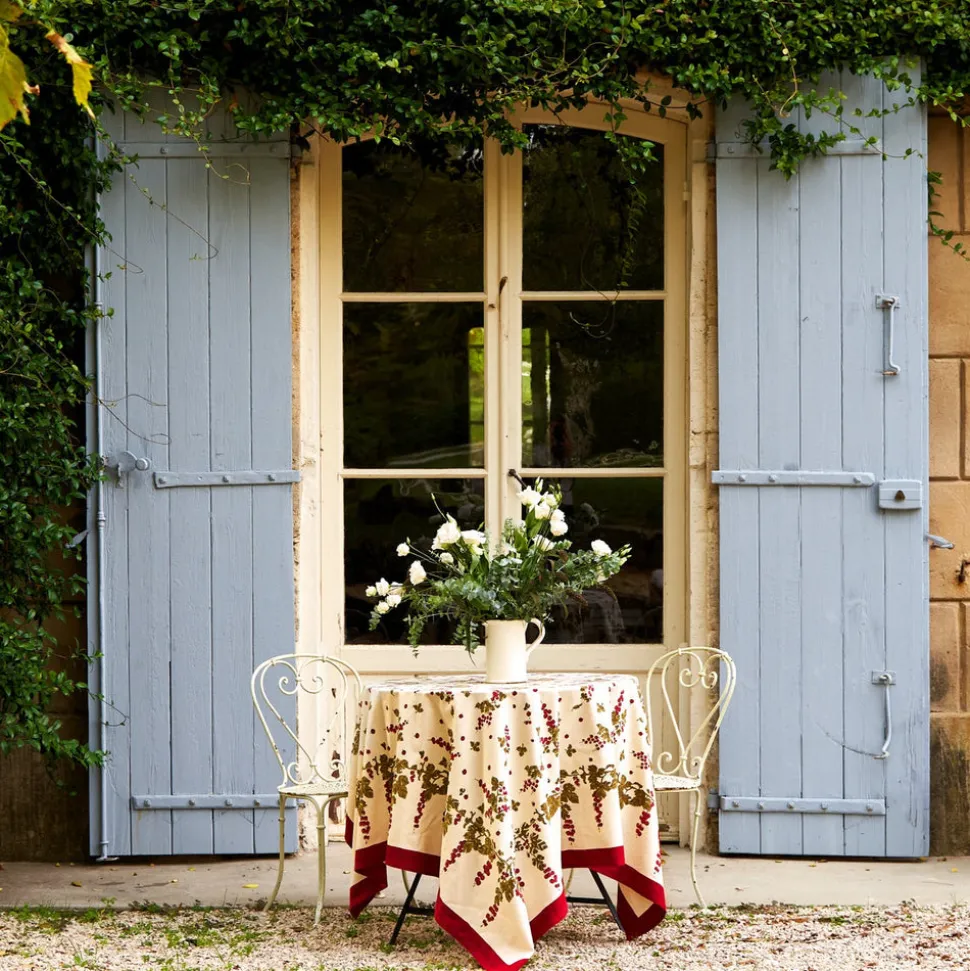 French Tablecloth Gooseberry