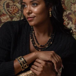 Gaia Hinged Bangle in Ebony