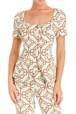 Geneva Top in Quatrefoil Tile