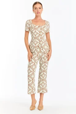 Geneva Top in Quatrefoil Tile