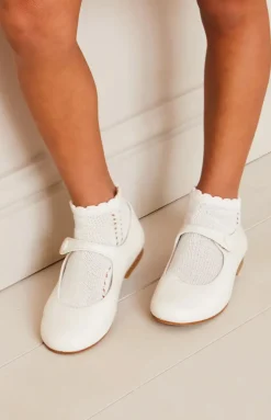 Girls Leather Mary Jane Shoes in Ivory