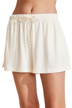 Gisele Separates Short in Ivory