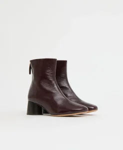 Glove Boot in Dark Oxblood