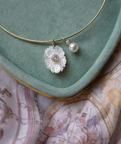 Golden Collar Necklace