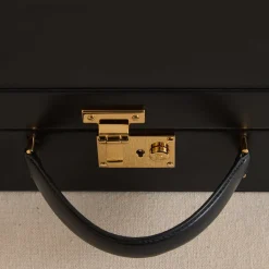 Grace 18 in Smooth Calf Black