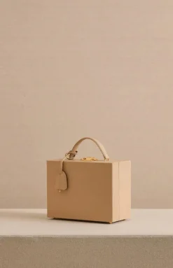 Grace 21 in Smooth Calf Natural