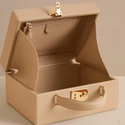 Grace 21 in Smooth Calf Natural