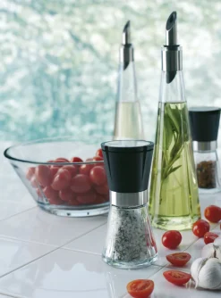 Grand Cru Multi Use Grinder in Black/Steel