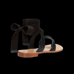 Grear in Black Vachetta