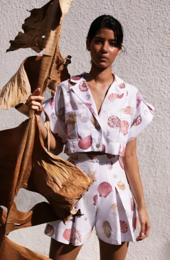 Guayaba Crop Top in Conchitas White Print