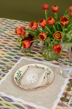 Hanover Placemats in Oatmeal and White, Set of 2