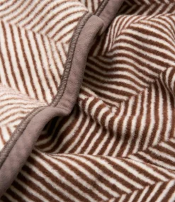 Harborview Herringbone Chocolate Blanket