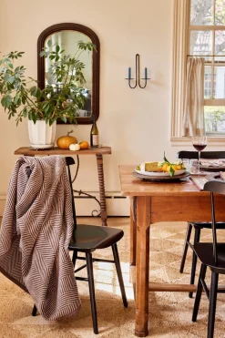 Harborview Herringbone Chocolate Blanket