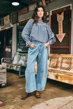 Hayes Top in Navy & White