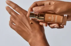 High Performance Tinted Moisturizer