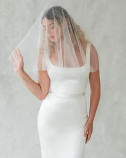 Holly Veil