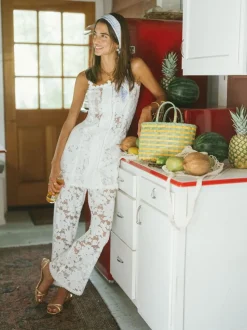 Honeymoon Top in White