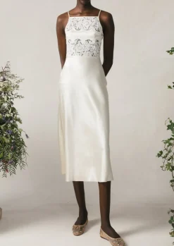 Hopie Dress in Ivory